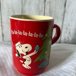 Hallmark Snoopy Christmas coffee mug Peanuts